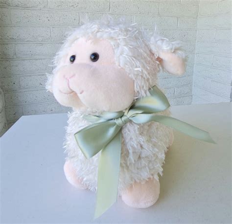 Sheep Plush | hayleysflowershop