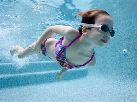 How to Keep Your Little Swimmers Healthy, Despite All the Pee in the Pool