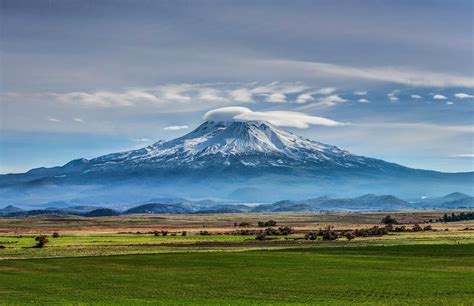 Sociolatte: Mount Shasta in Northern California [Image]