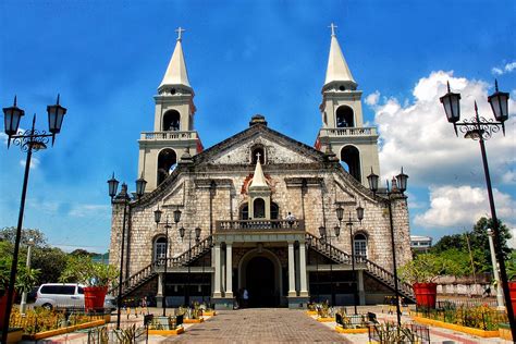 Iloilo Heritage City Private Tour: Casa Mariquit, Jaro Cathedral Church ...