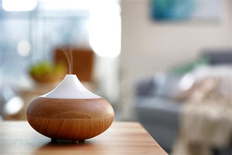 Here's How to Clean An Essential Oil Diffuser