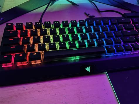 BlackWidow V3 Mini/Black Phantom Keycaps, custom with Boba U4T : r/razer