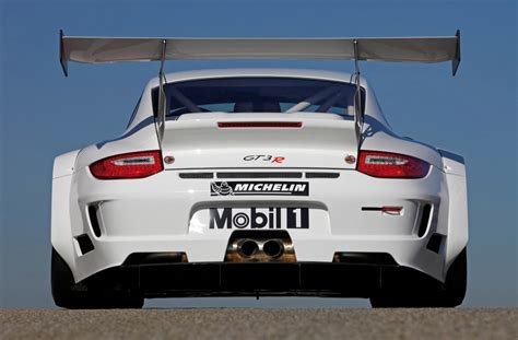 2010 Porsche 911 GT3 R Specs, Pictures & Engine Review