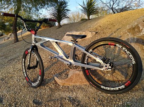 BIKE OF THE DAY: Jayhawk Custom BMX Racing Build