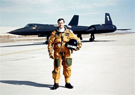 DECLASSIFIED: Spying at Mach 3+: our Interview with SR-71 Blackbird ...