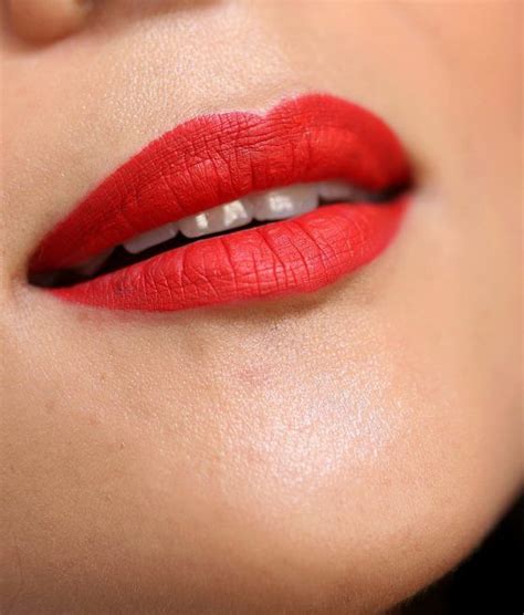 14 Days of Ravishing Red! Day 8: Fire Engine Red Lips With MAC Fashion ...