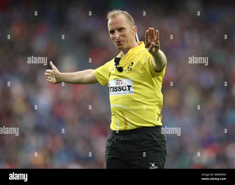 Referee wayne barnes during the european champions cup hi-res stock ...