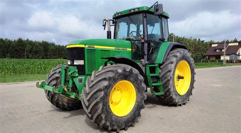 John Deere 7710 | Tractor Data and Specs