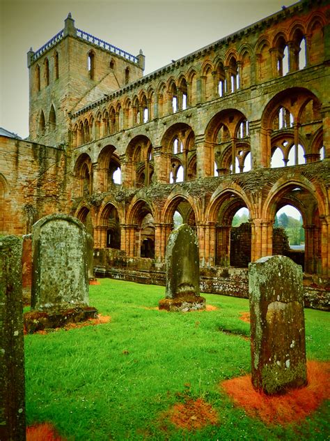 Scotland 2013, Jedburgh Abbey, fantastic ruins of the abbe… | Flickr