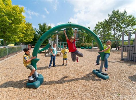 Rock-n-Cross - Adventure Playground