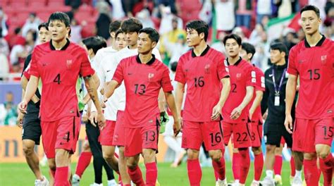 Japan shock, S Korea wobble blow Asian Cup wide open