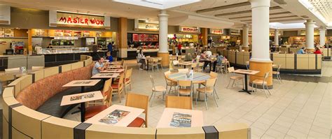 12 Best Mall Food Court Restaurants, Ranked