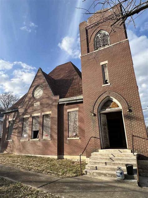 1910 Church in Lewisburg, TN - Old House Dreams