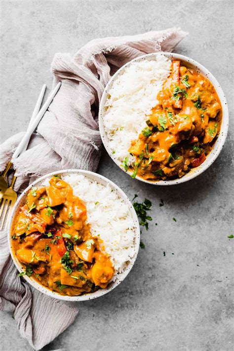 30-Minute One Pan Vegan Thai Curry - The Movement Menu