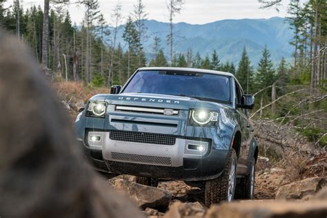 The 10 Best New SUVs for Off-Road Adventure | GearJunkie