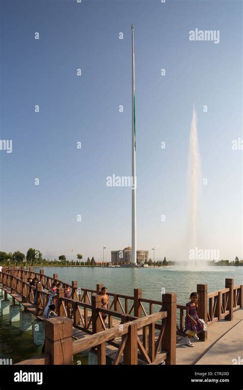 Dushanbe Flagpole, Tajikistan Stock Photo - Alamy