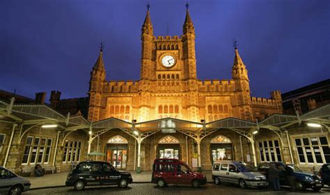 Train at Bristol Temple Meads station splits in half | UK | News ...