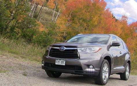 2014 Toyota Highlander Hybrid - Chasing Colors and MPGs [Roadtrip ...