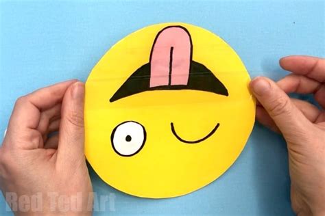 How to make an Emoji Paper Squishy (easy!) - Red Ted Art