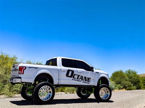 Ford F150 10-12 Inch Suspension Lift Kit 2015-2019