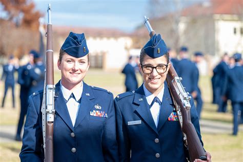 First Officer Training School-Victory graduates take flight > Maxwell ...