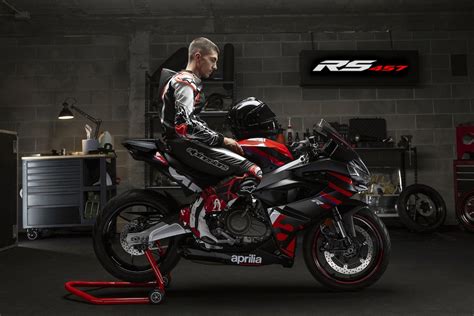 Aprilia RS 457 - First Look - SportBikes Inc Magazine