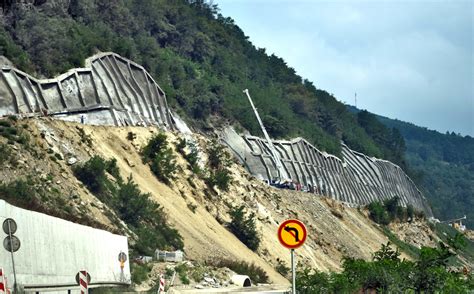 Landslide Mitigation Techniques - Pile Buck Magazine