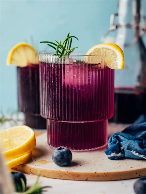 5 Best Purple Mocktails to Drink