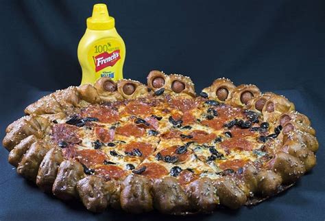 Pizza Hut In The '90s, Photos And Tweets