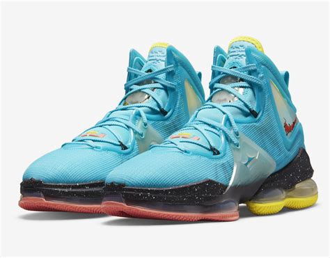 Nike LeBron 19 Polarized Blue DC9338-400 Release Date - SBD