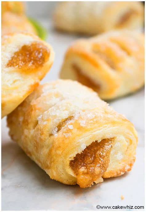 Mini Apple Strudel Recipe - CakeWhiz