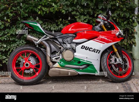 ducati 1299 panigale r final edition Stock Photo - Alamy