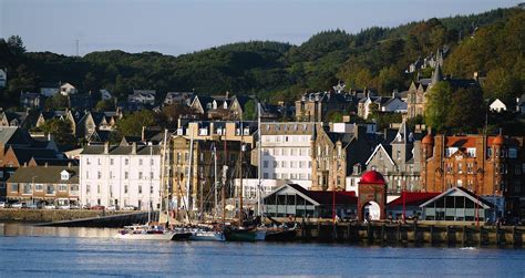 15 things tourists do in Oban that people who live there probably don't ...