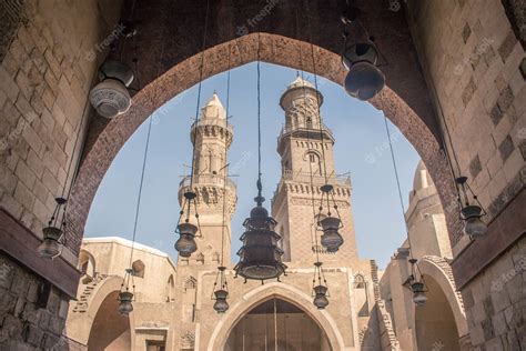 Free Photo | Old mosque in cairo egypt