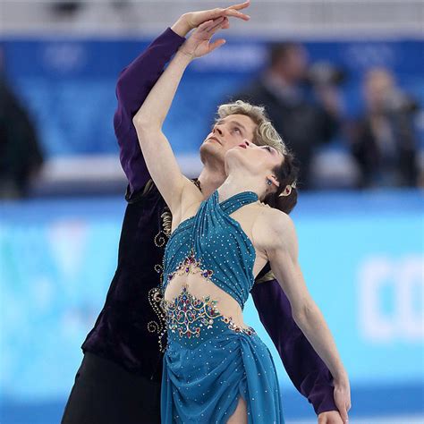 Olympic Figure Skating Costumes | POPSUGAR Fashion Australia