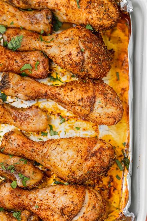 Easy Baked Chicken Drumsticks Recipe - The Dinner Bite | Recipe in 2023 ...