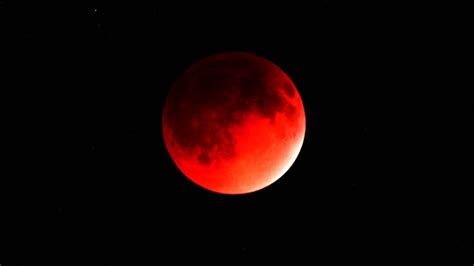 Red Moon Lunar Eclipse of Time Lapse wallpaper | nature and landscape ...