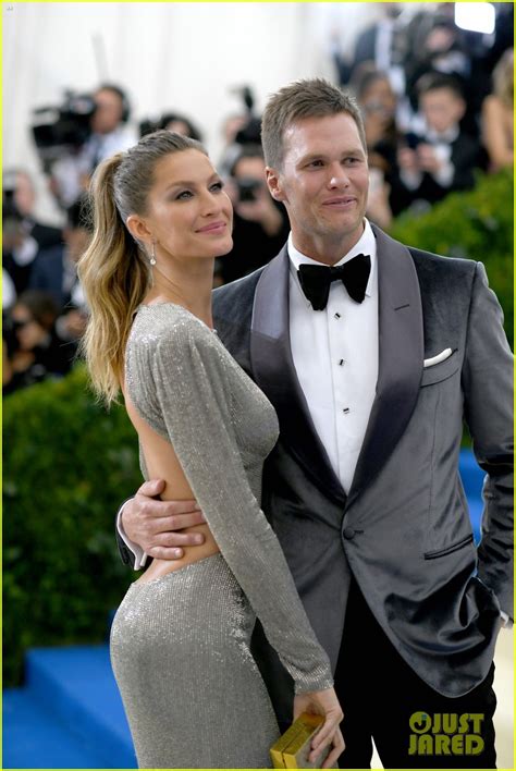 Gisele Bundchen & Tom Brady Kick Off Met Gala 2017 with a Cute Moment ...