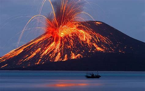 34+ Viral Gambar Pemandangan Gunung Krakatau | Guyonreceh