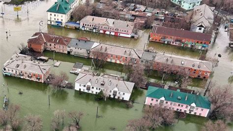 Oslobođenje - Najgore poplave poslednjih decenija: Ruski Orenburg se ...