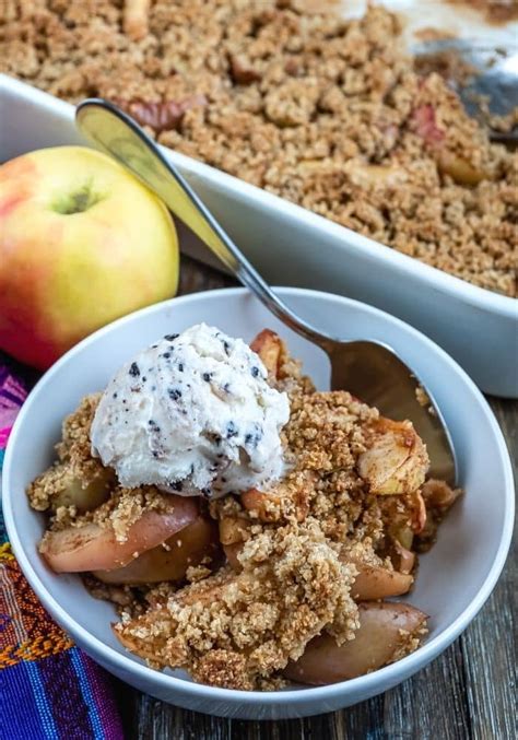 Easy Apple Crumble Recipe | How to Make it ...