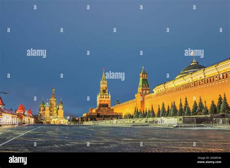 Red Square, Mausoleum of Lenin in Moscow, Russia Stock Photo - Alamy