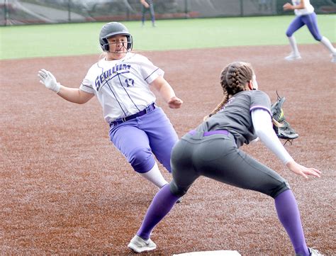 POSTSEASON BASEBALL, SOFTBALL: Roughrider girls third at season-ending ...