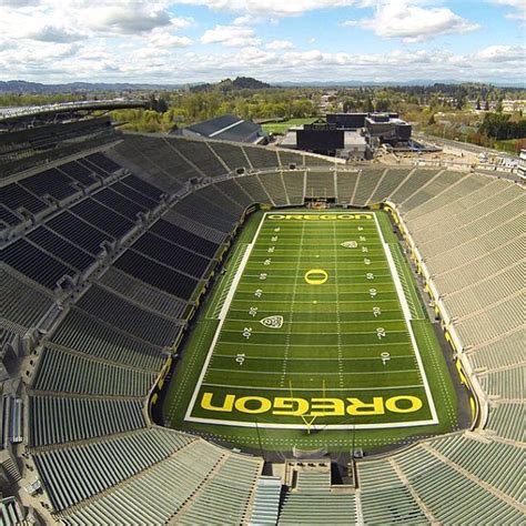 2,201 Likes, 39 Comments - Home of the Oregon Ducks (@autzen.stadium ...