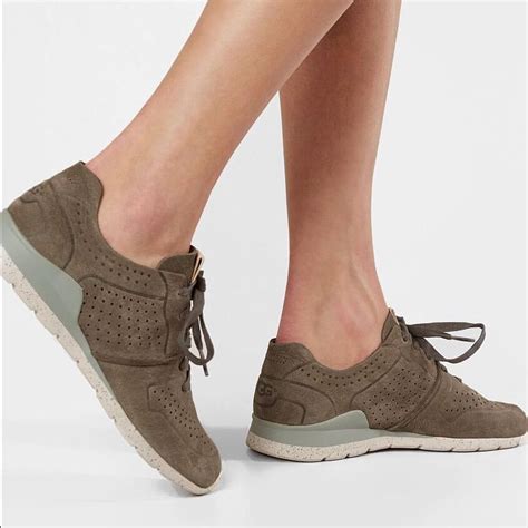 UGG Sneakers in 2021 | Leather shoes woman, Women shoes, Uggs