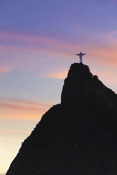 Christ the Redeemer statue (Cristo Redentor) at sunset (Photos Framed ...