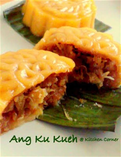 Kitchen Corner: Ang Ku Kueh