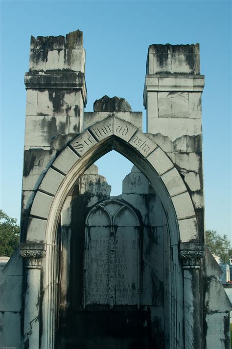 Metairie Cemetery | Metairie.com