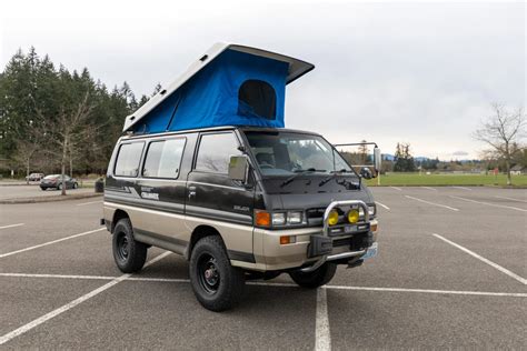 This 1989 Mitsubishi Delica 4x4 Is the Perfect Base for Your Off-Road ...