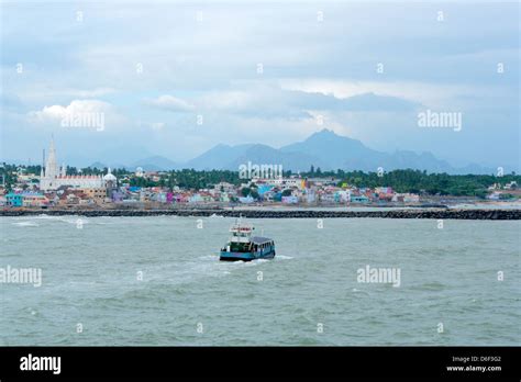 Ferry service to Vivekananda Rock Memorial, Kanyakumari, Tamil Nadu ...